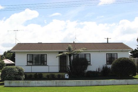 Photo of property in 8 Konini Street, Tawhero, Whanganui, 4501