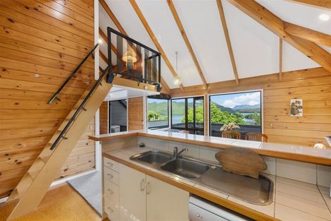 Photo of property in 44a Okareka Loop Road, Lake Okareka, Rotorua, 3076