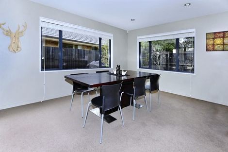 Photo of property in 3 Woodhaven Place, Parklands, Christchurch, 8083