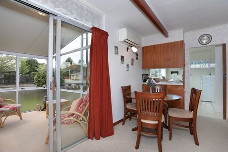 Photo of property in 10 Lambert Street, Marton, 4710