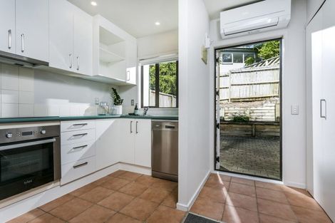 Photo of property in The Grange, 8/92 Bush Road, Albany, Auckland, 0632