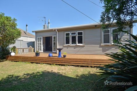 Photo of property in 27 Clifton Avenue, Carterton, 5713