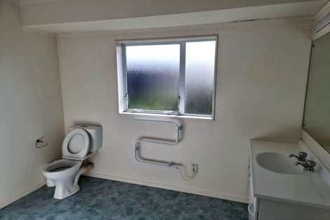 Photo of property in 546 Don Buck Road, Westgate, Auckland, 0614