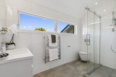 Photo of property in 2 Poona Street, Khandallah, Wellington, 6035