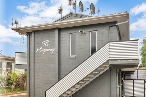 Photo of property in 10/11 Kingsway Avenue, Sandringham, Auckland, 1025