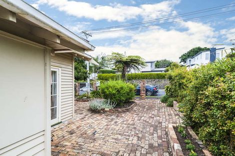 Photo of property in 11 Rowan Road, Epsom, Auckland, 1023