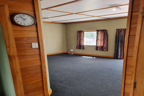 Photo of property in 25a Palmer Crescent, Silverstream, Upper Hutt, 5019