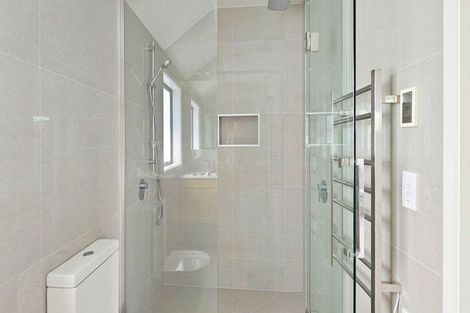 Photo of property in 26a Kowhai Road, Campbells Bay, Auckland, 0630