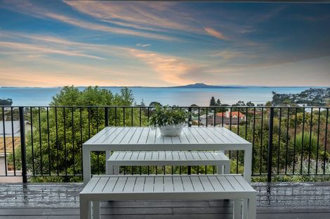 Photo of property in 832a Beach Road, Torbay, Auckland, 0630