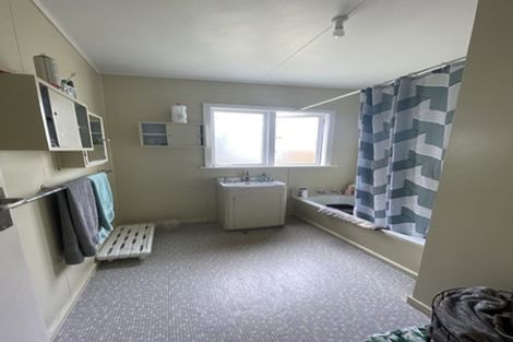 Photo of property in 5 Tawhiti Street, Hokio Beach, Levin, 5571