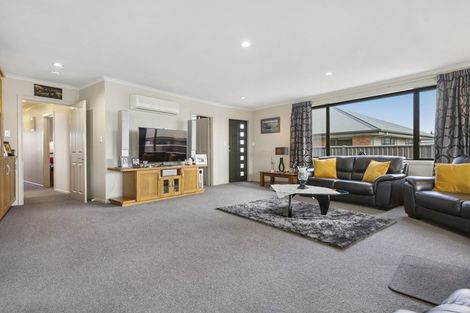 Photo of property in 21 Ashworth Street, Alexandra, 9320