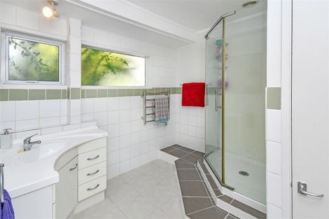 Photo of property in 63 David Avenue, Hillpark, Auckland, 2102