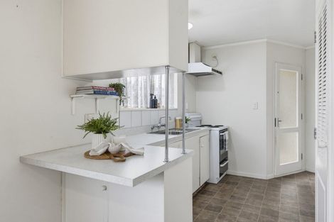 Photo of property in 19 Rimu Street, Levin, 5510