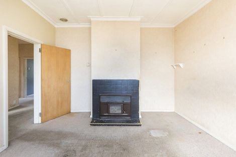 Photo of property in 20 Shamrock Street, Takaro, Palmerston North, 4412