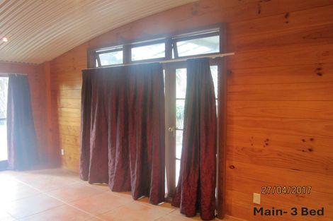 Photo of property in 1812 Kaipara Coast Highway, Kaukapakapa, 0984