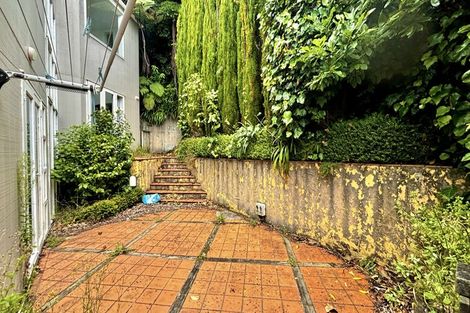 Photo of property in 9 Selkirk Way, Karori, Wellington, 6012