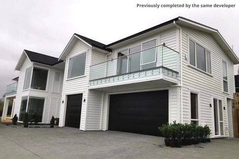 Photo of property in 40 Paparahi Place, Wainui, 0992