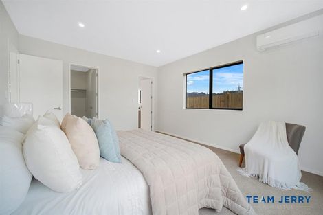 Photo of property in 30 Paihere Street, Huapai, Kumeu, 0810