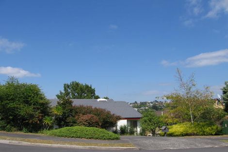 Photo of property in 25 Montclair Rise, Browns Bay, Auckland, 0630