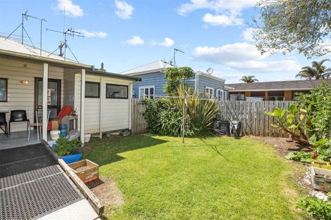 Photo of property in 627 Queen Sh25 Street, Thames, 3500