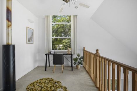 Photo of property in 45 Ferry Road, Days Bay, Lower Hutt, 5013