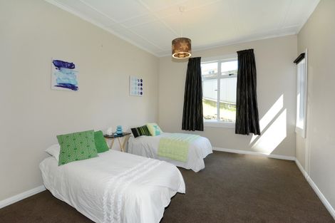 Photo of property in 42 Glen Road, Mornington, Dunedin, 9011