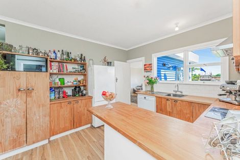Photo of property in 2 Flannery Street, Leeston, 7632