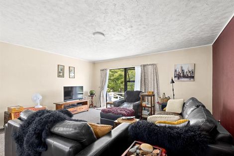 Photo of property in 380 Kaipara Coast Highway, Helensville, Kaukapakapa, 0871