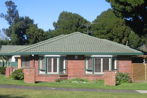 Photo of property in 19 Butterworth Avenue, Opaheke, Papakura, 2113