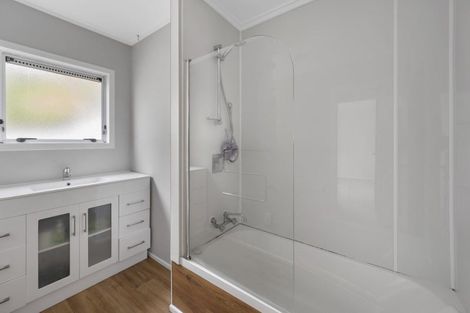 Photo of property in 9 Hillary Crescent, Maraenui, Napier, 4110