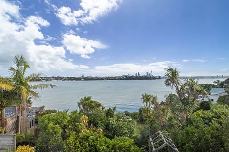 Photo of property in 109a Norwood Road, Bayswater, Auckland, 0622