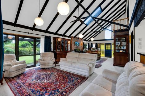 Photo of property in 24 Prudence Place, Oakura, 4314