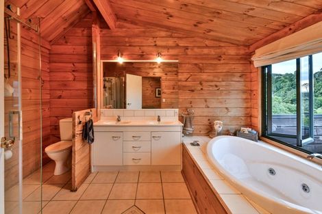 Photo of property in 27 Te Awa Kite Road, Onewhero, Tuakau, 2697