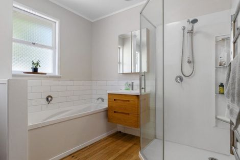 Photo of property in 7 Pennington Place, Welcome Bay, Tauranga, 3112