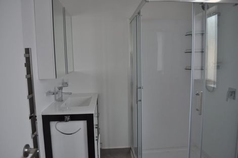 Photo of property in 10 Kopiko Way, Brooklyn, Wellington, 6021