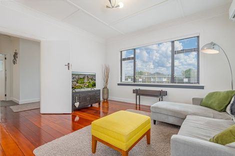 Photo of property in 23 Guy Avenue, Takaro, Palmerston North, 4410