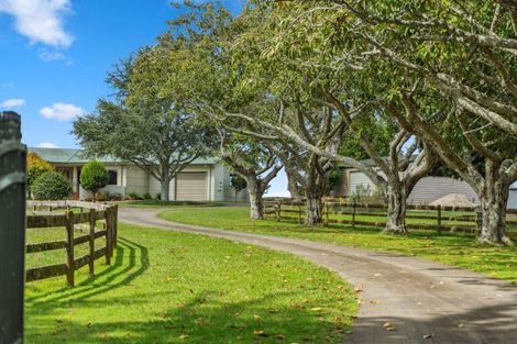 Photo of property in 215 Black Road, Paengaroa, Te Puke, 3189