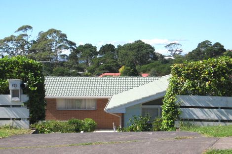 Photo of property in 122 Arran Road, Browns Bay, Auckland, 0630
