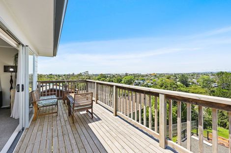 Photo of property in 54 Chorley Avenue, Massey, Auckland, 0614