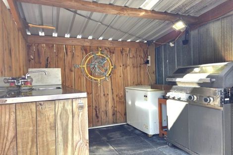 Photo of property in 302 Matarangi Drive, Matarangi, Whitianga, 3592