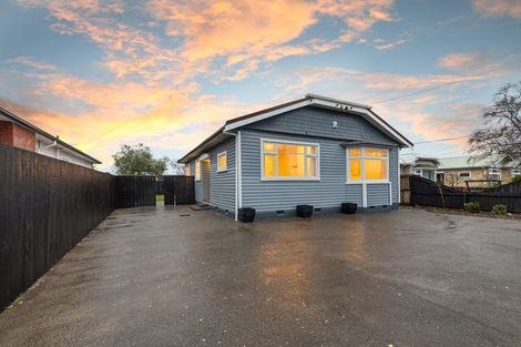 Photo of property in 6 Garnett Avenue, Spreydon, Christchurch, 8024