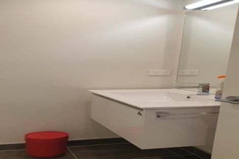 Photo of property in 18 Aveline Place, Glen Innes, Auckland, 1072