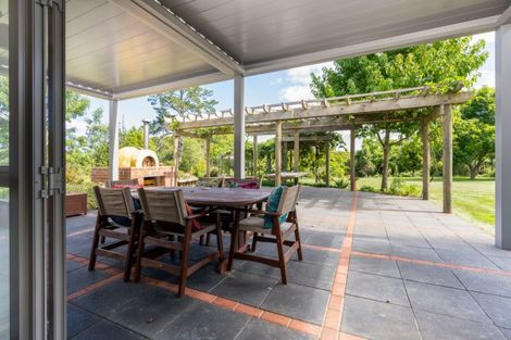 Photo of property in 1 Twin Oaks Drive, Tamahere, Hamilton, 3283
