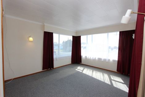 Photo of property in 13 Koromiko Street, Inglewood, 4330