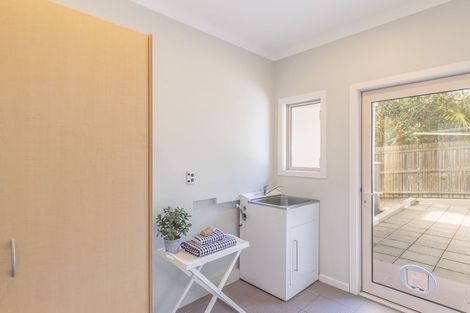 Photo of property in 16 Basil Place, Mount Pleasant, Christchurch, 8081