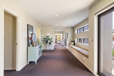 Photo of property in 5/454 Stoney Creek Road, Kelvin Grove, Palmerston North, 4470