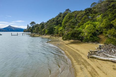 Photo of property in 460 Moetapu Bay Road, Moetapu Bay, Picton, 7282