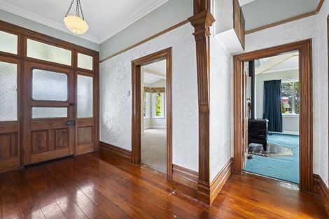 Photo of property in 263 Carrington Street, Vogeltown, New Plymouth, 4310