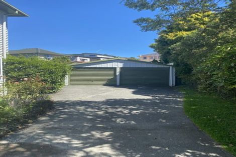 Photo of property in 10 Stephen Street, Johnsonville, Wellington, 6037