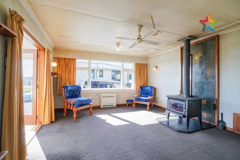 Photo of property in 37 Papatotara Road, Tuatapere, 9620